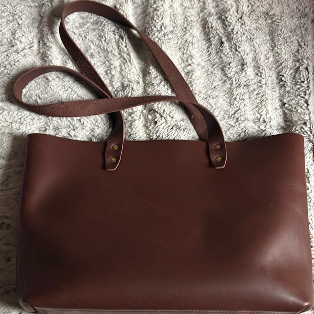 Urban southern leather tote handbag
